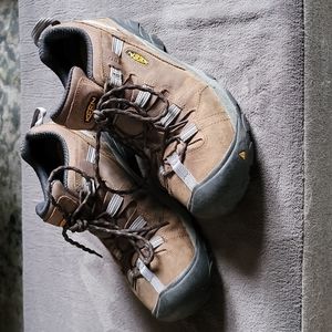 Men's Keen Steele Toe shoes.